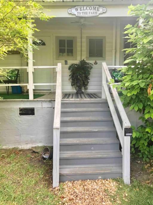 The Farmhouse Private Apartments Eufaula Exterior foto
